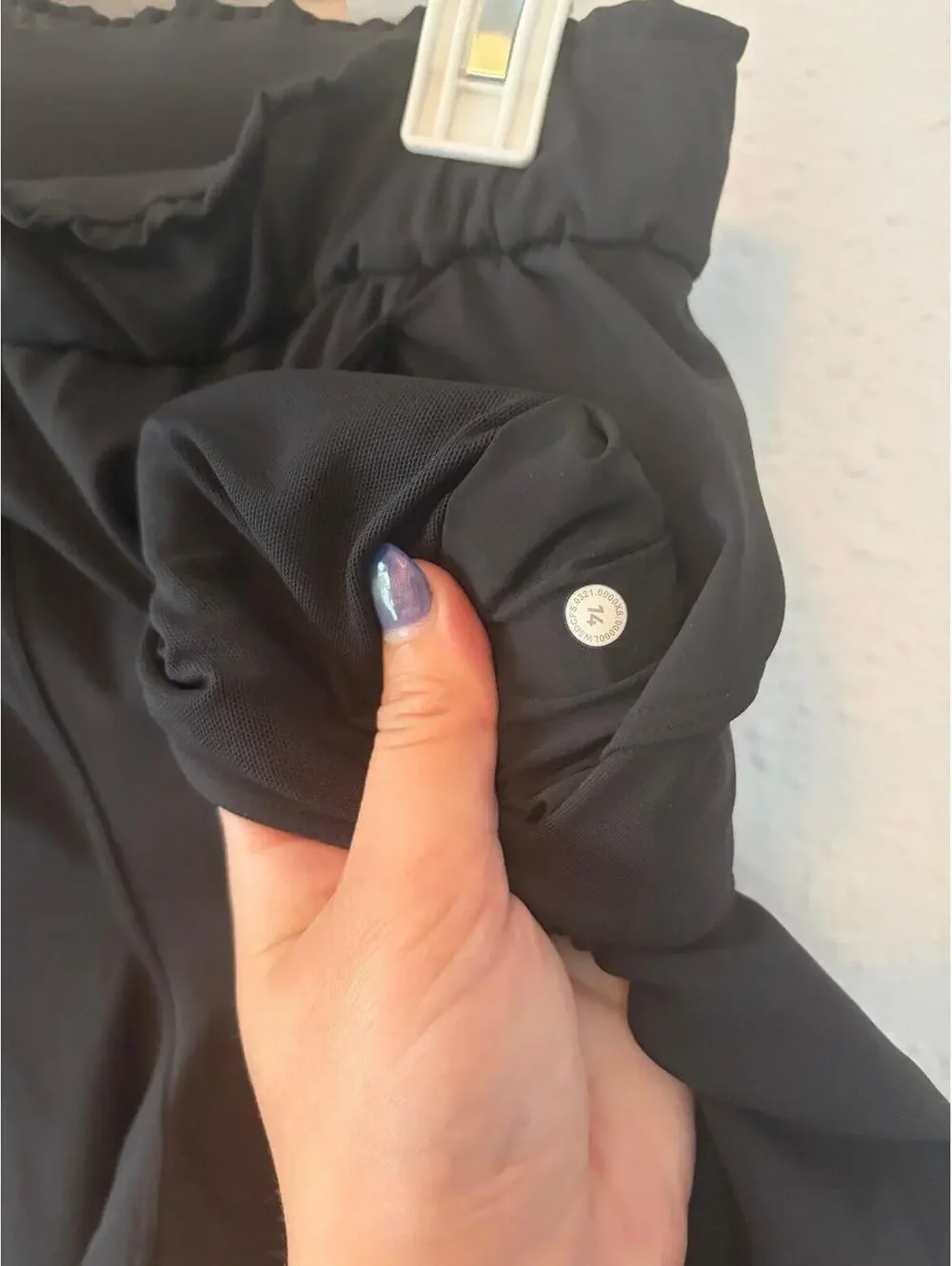 Lululemon Keep Moving Pant 7/8 High-Rise 27in inseam Black size 14. EUC. $118 re